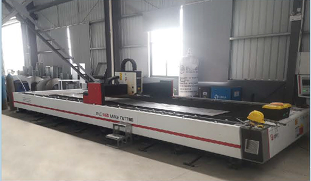 激光切割機 - 副本.jpg